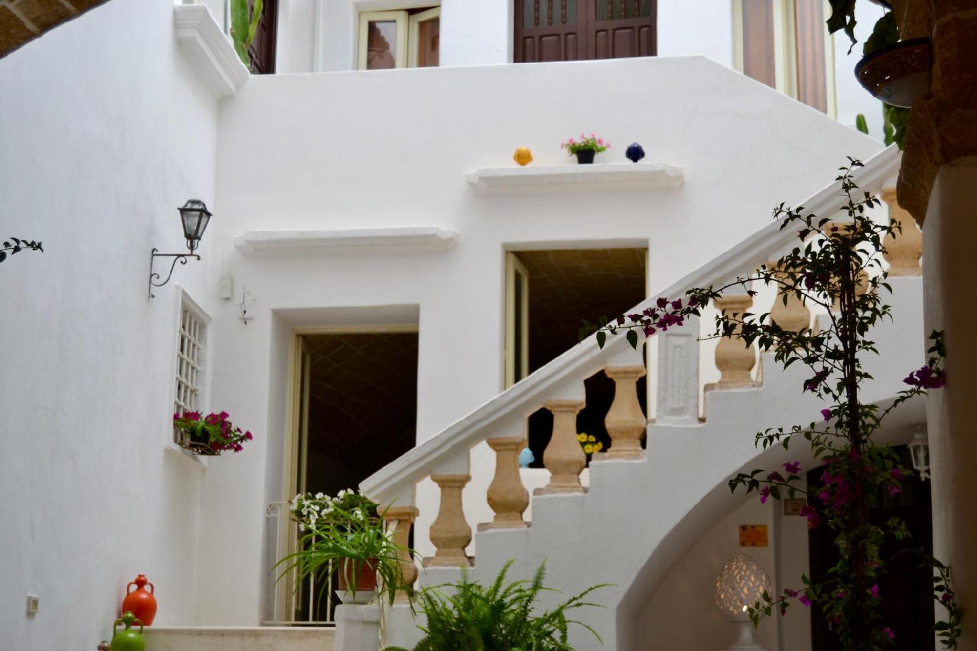 Kallistos Suites & Apartments Gallipoli Dış mekan fotoğraf