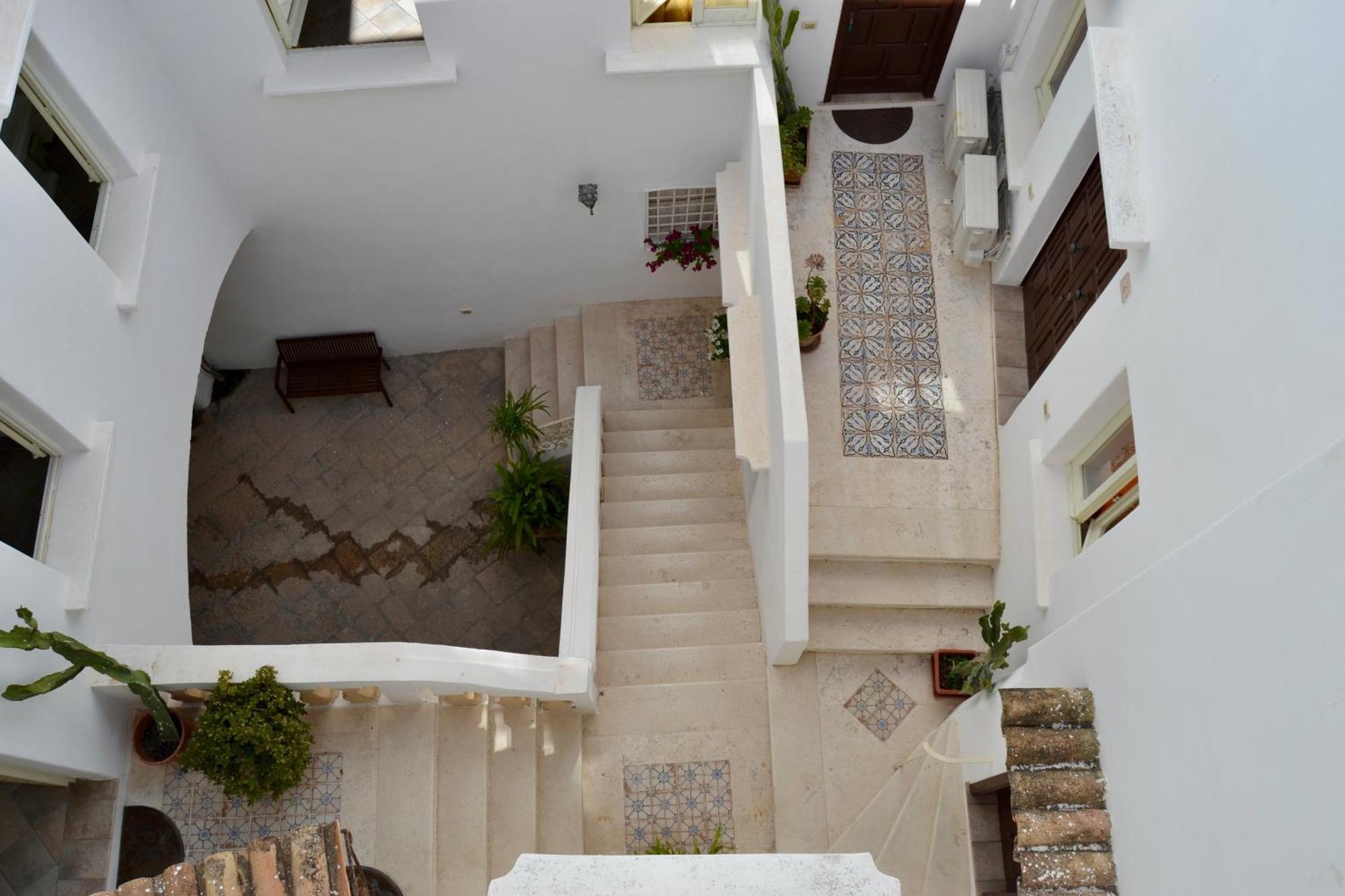 Kallistos Suites & Apartments Gallipoli Dış mekan fotoğraf