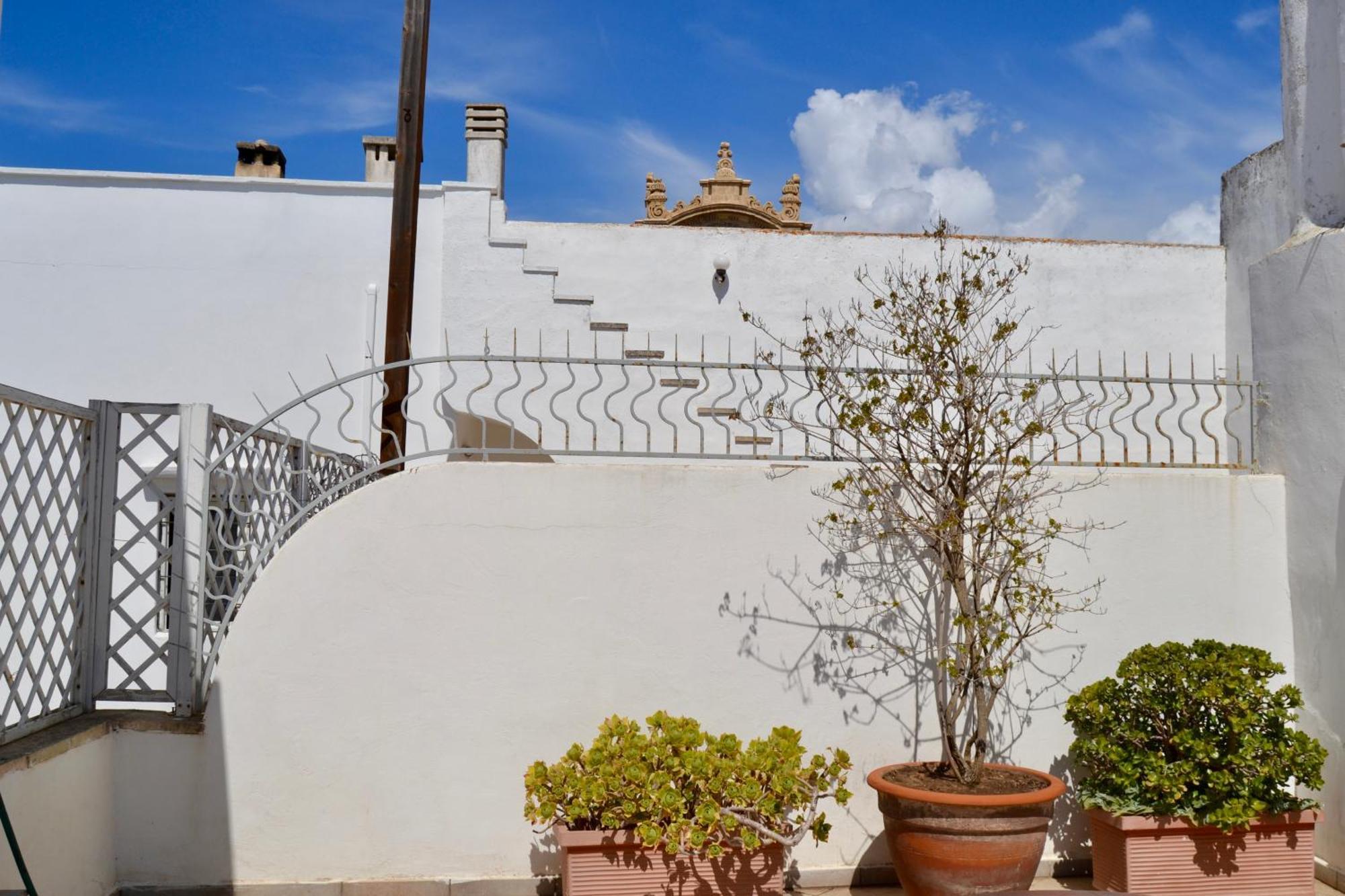 Kallistos Suites & Apartments Gallipoli Dış mekan fotoğraf