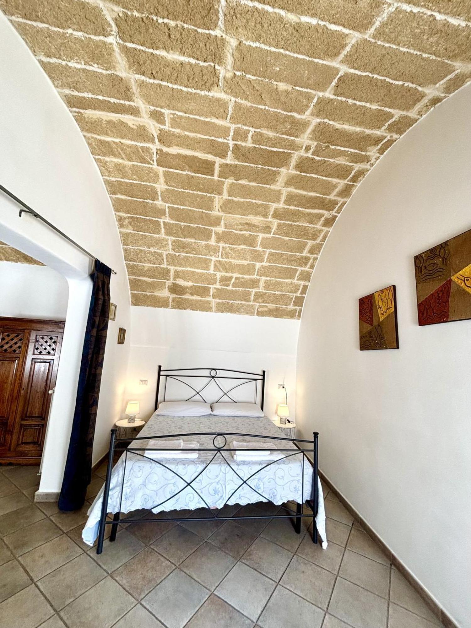 Kallistos Suites & Apartments Gallipoli Dış mekan fotoğraf