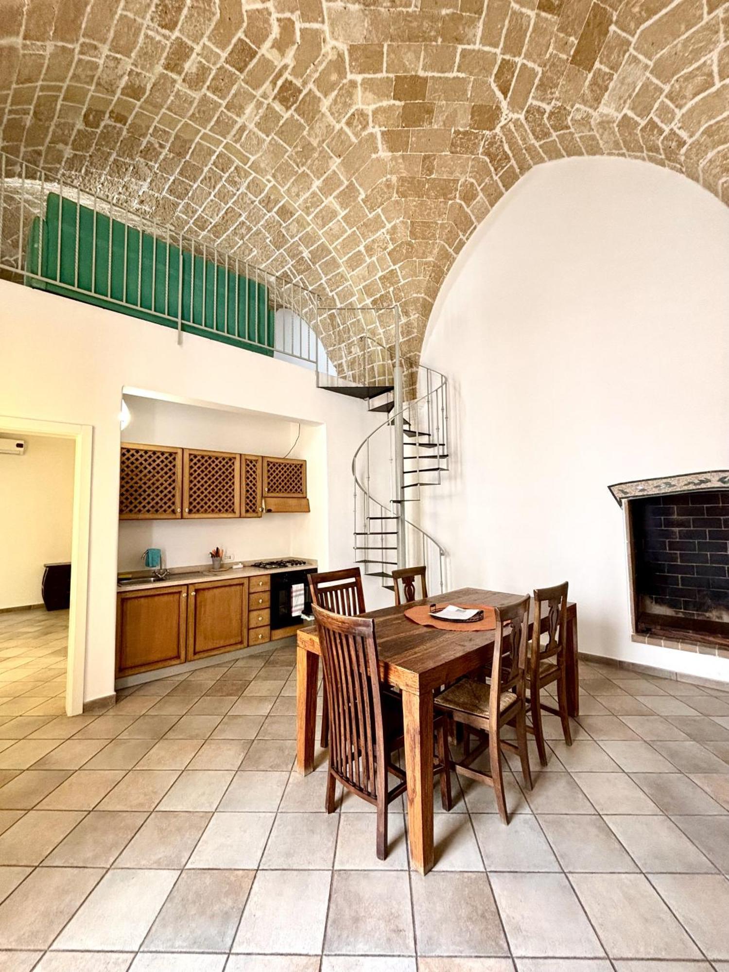 Kallistos Suites & Apartments Gallipoli Dış mekan fotoğraf