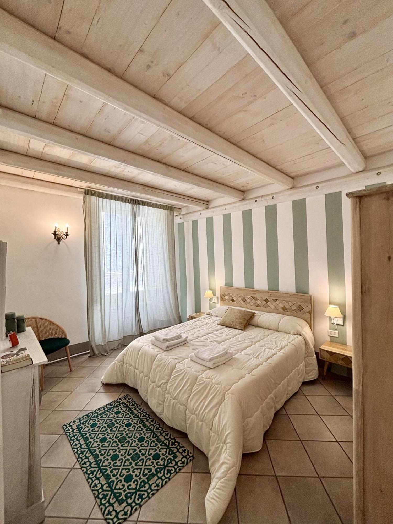 Kallistos Suites & Apartments Gallipoli Dış mekan fotoğraf